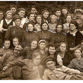 .  1945 .
